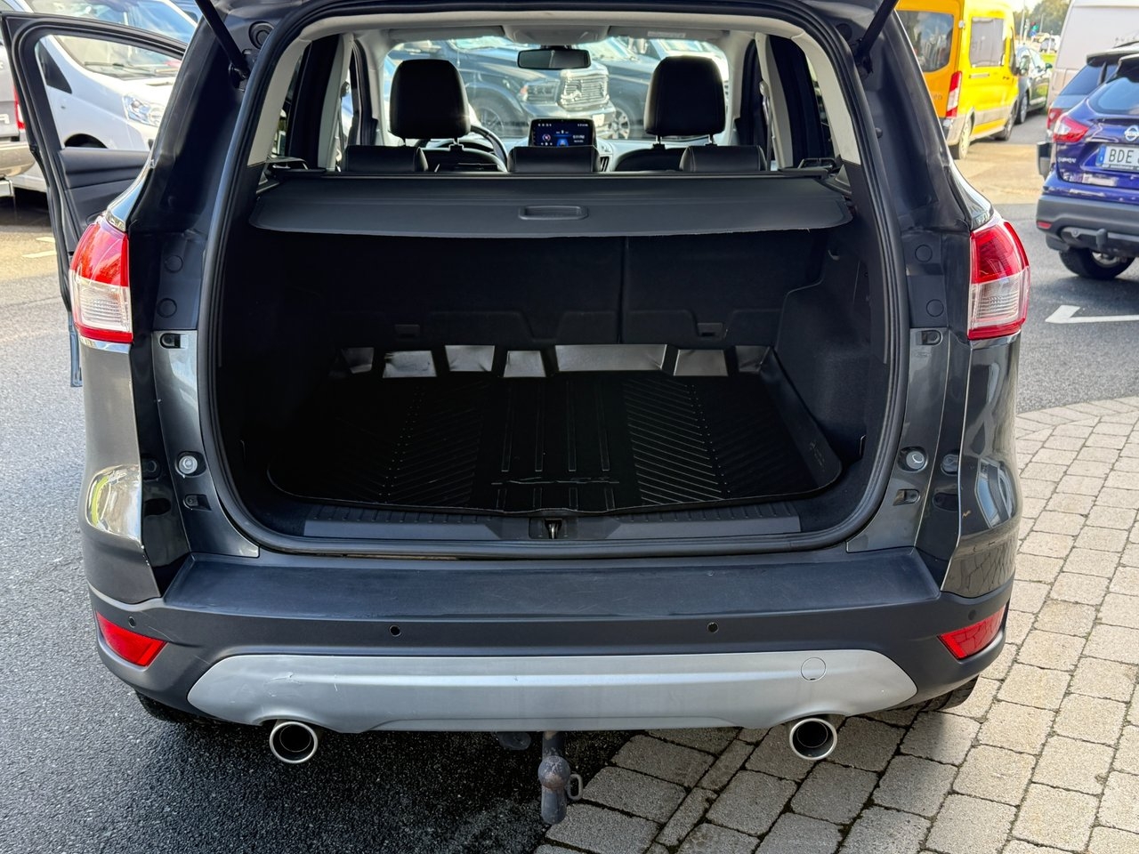Ford Kuga 2.0 TDCi AWD Titanium Euro 6 2015, bild 6/10