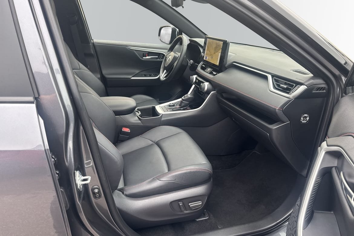 Toyota RAV4 Style Premium 2025, bild 6/10