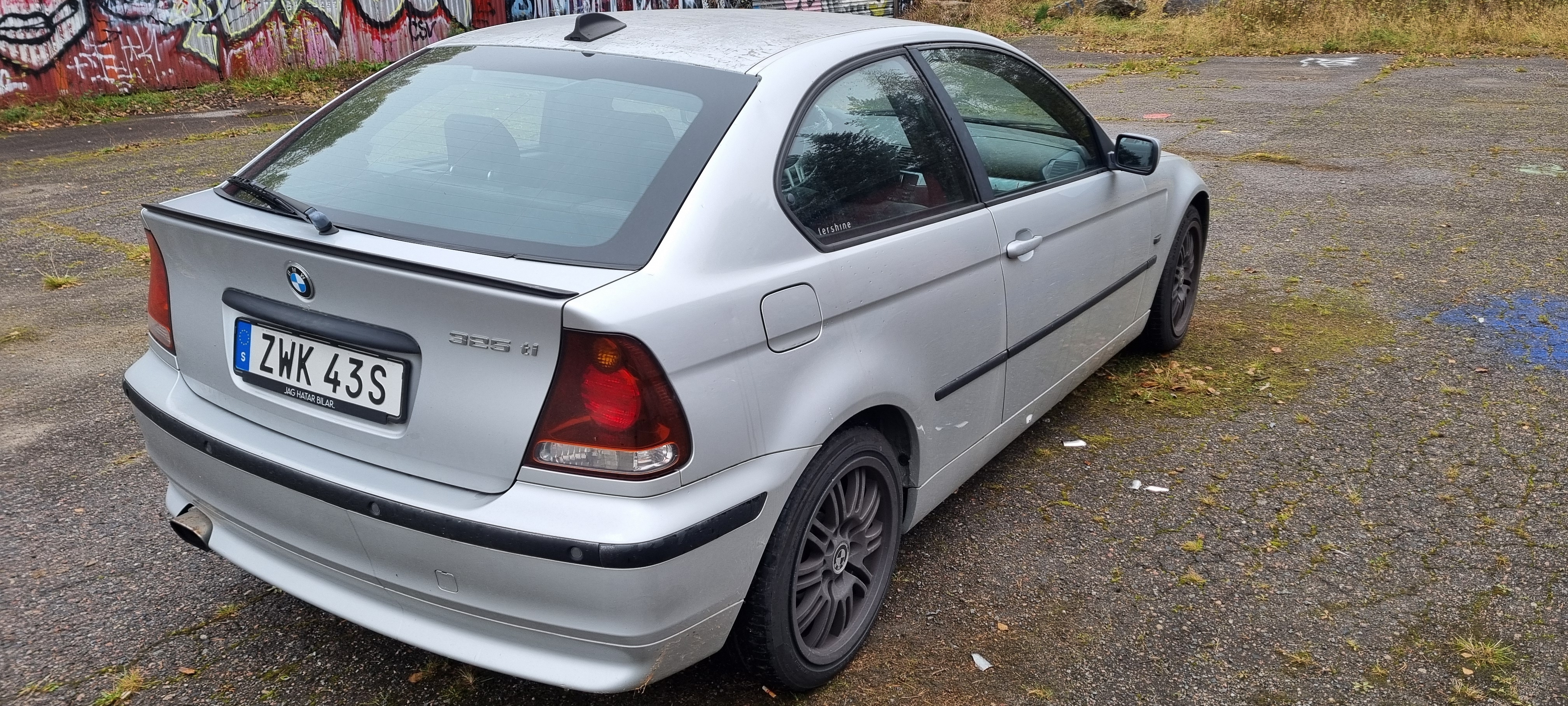 BMW 325 Ti Compact Manuell 2001, bild 2/3