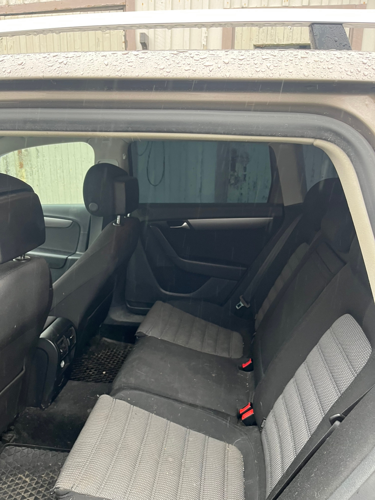 Volkswagen Passat 2,0 TDI 4MOTION DSG 2012, bild 8/8