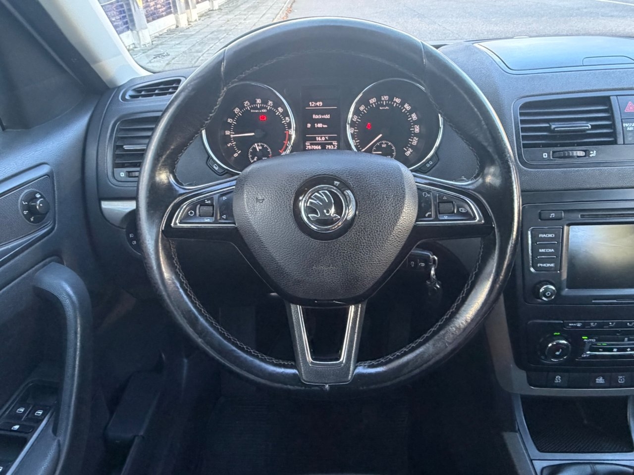 Skoda Yeti 2015, bild 7/10