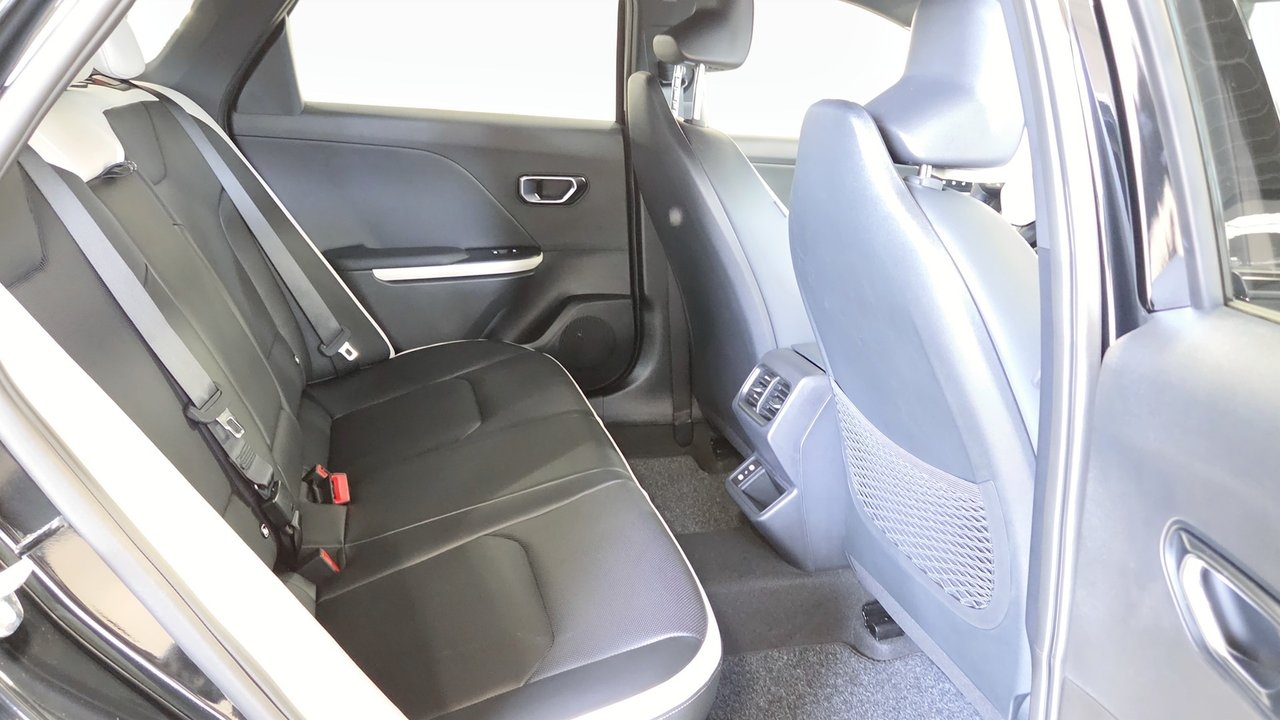 Kia K4 SW 1.6 T-GDI 180HP DCT GT LINE 2026, bild 5/12