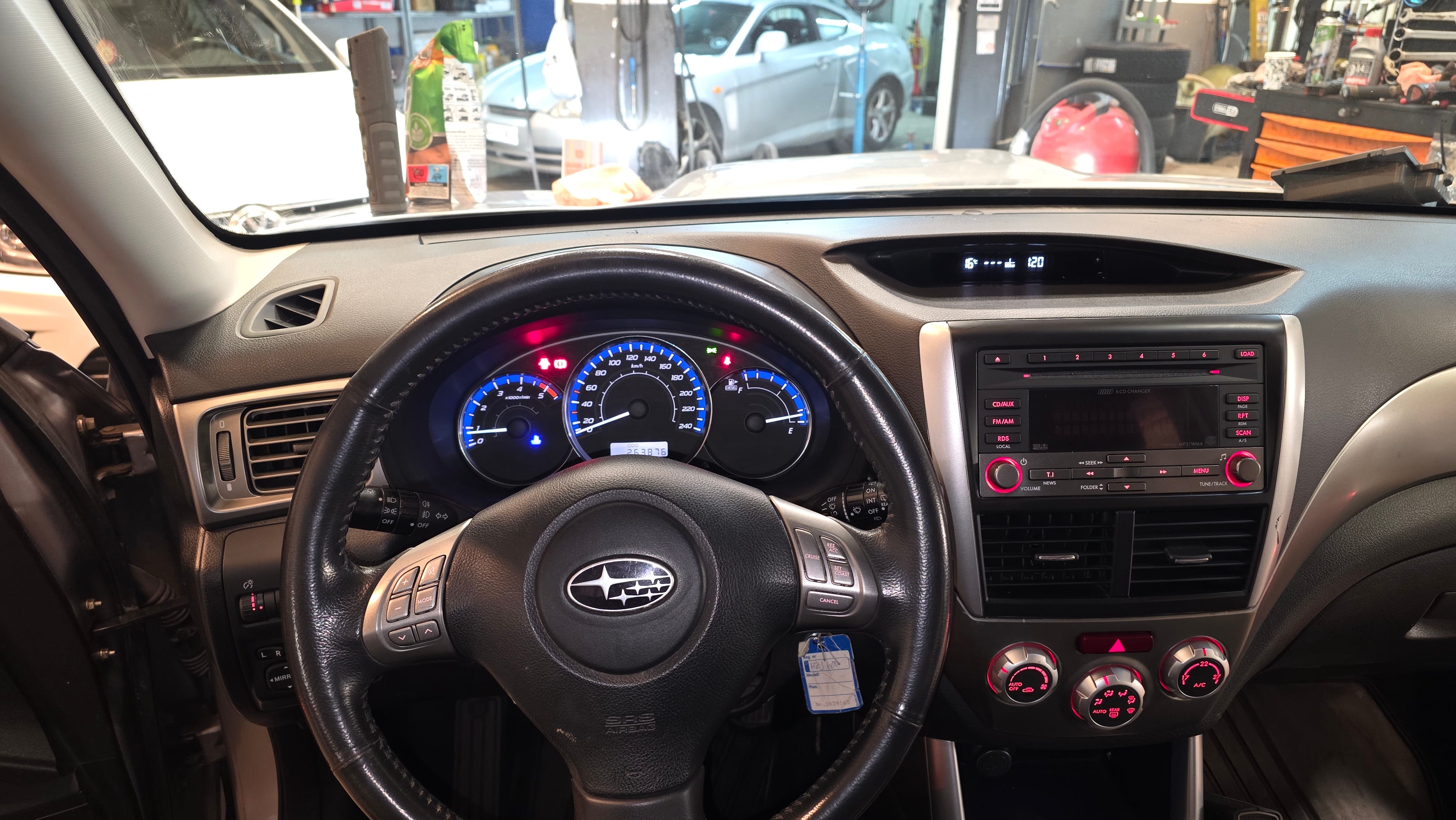 Subaru Forester 2.0 4WD Manuell 2010, bild 6/10