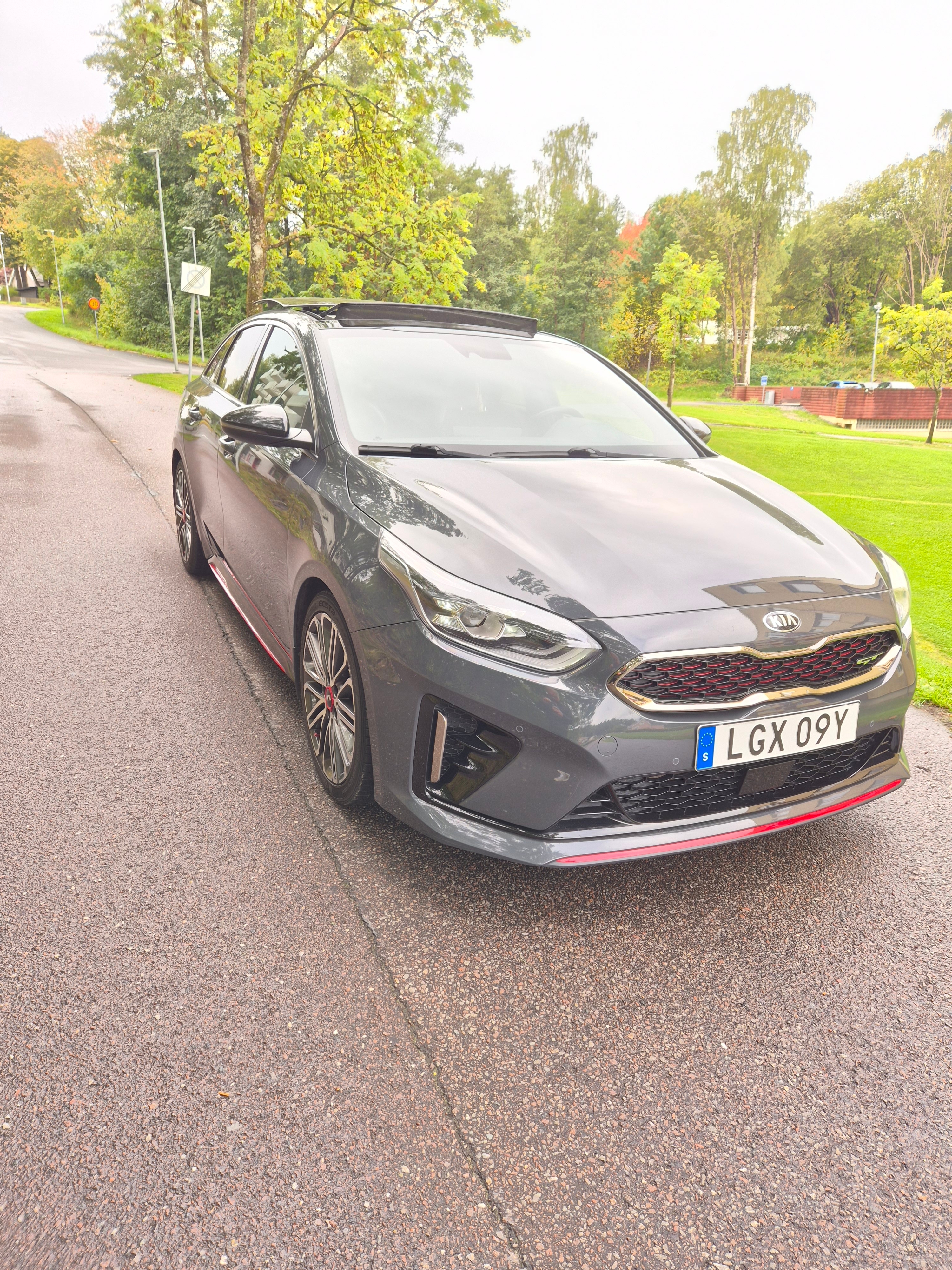 Kia ProCeed GT 1.6 T-GDI DCT 2021, kuva 2/6