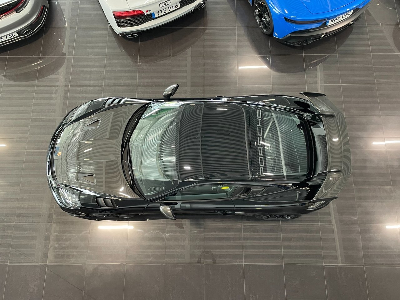 Porsche 718 Cayman GT4 RS Momsbil 2025, bild 4/10