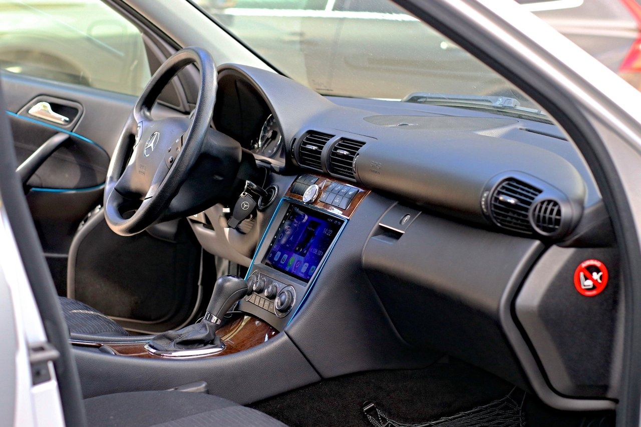 Mercedes-Benz CLA 2005, bild 6/10