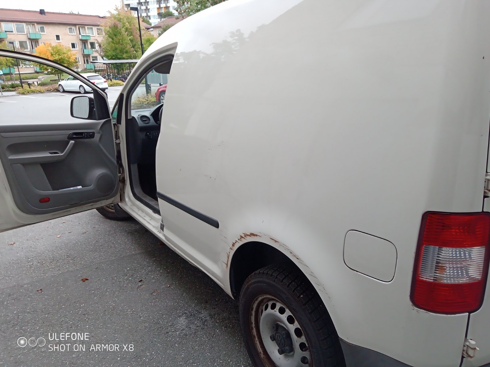 Volkswagen Caddy 2009, bild 2/3