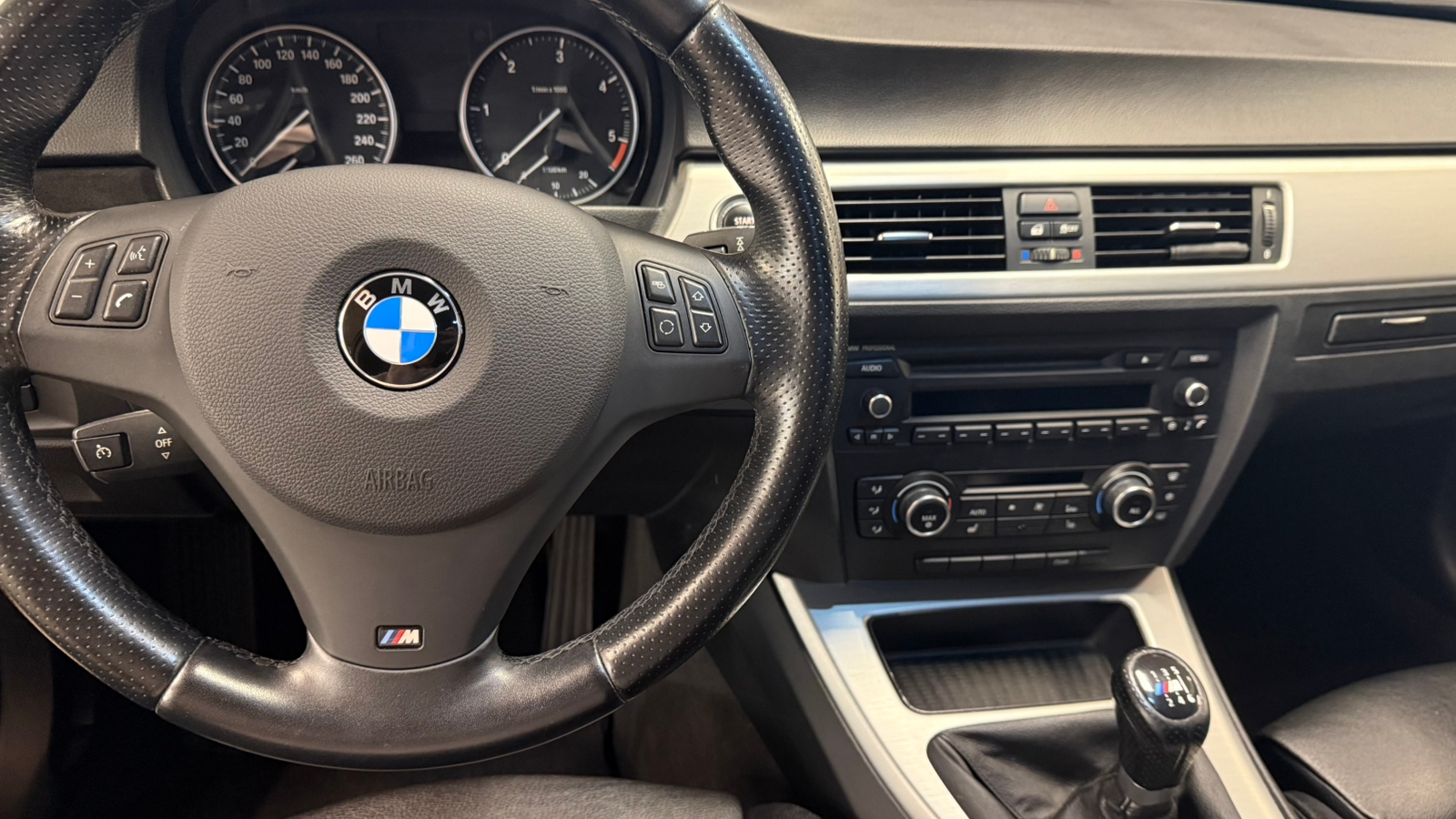BMW 320 d Touring Manuell 2011, kuva 6/10
