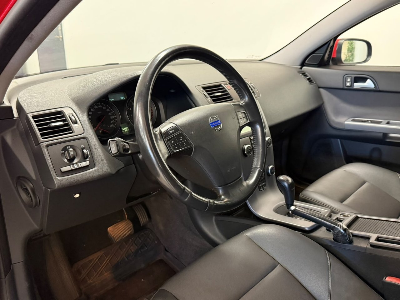 Volvo V50 2.4 Geartronic Kinetic Euro 4 2008, bild 6/10