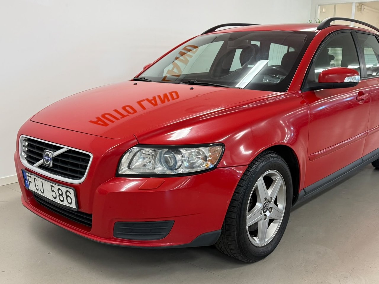 Volvo V50 2.4 Geartronic Kinetic Euro 4 2008, bild 3/10