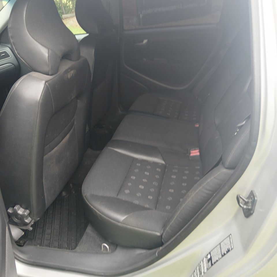 Volvo V70 2003, photo 7/9