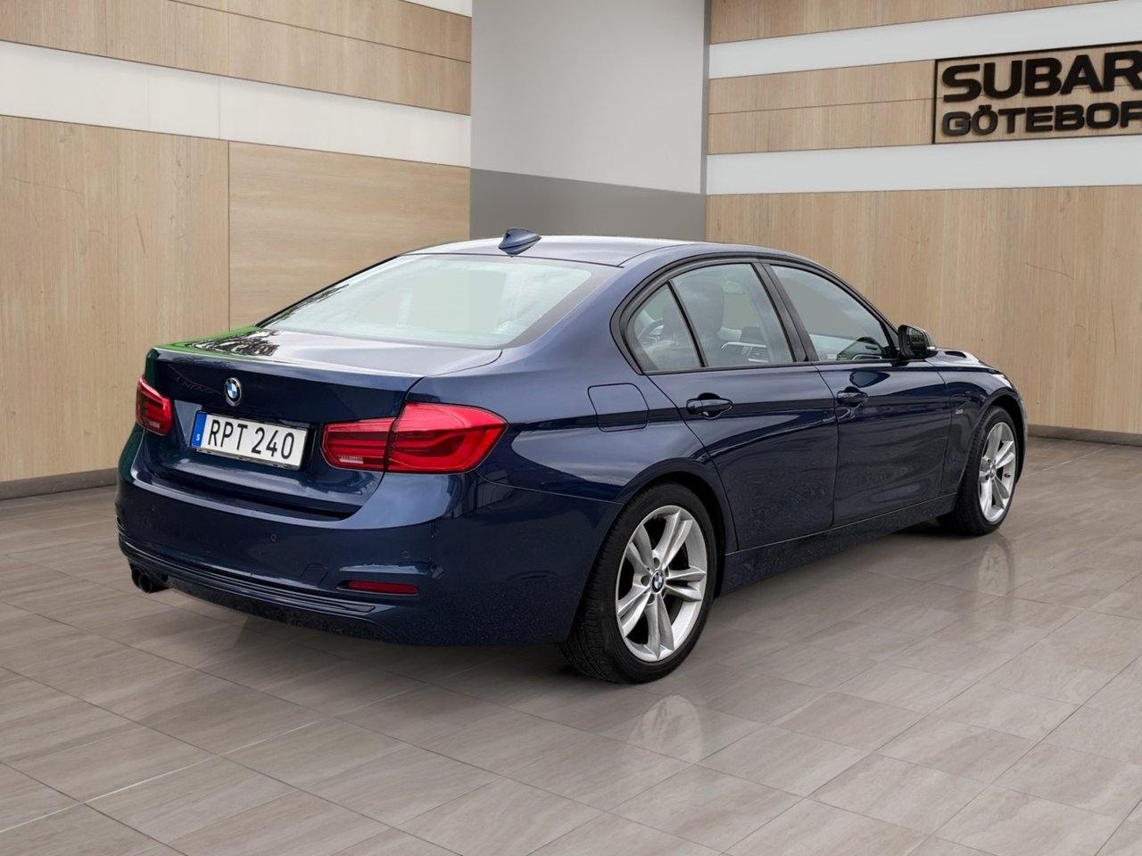 BMW 320 d Sedan Sport Line (190hk) 2018, photo 6/10