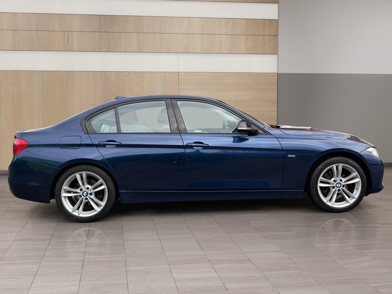BMW 320 d Sedan Sport Line (190hk) 2018, photo 7/10