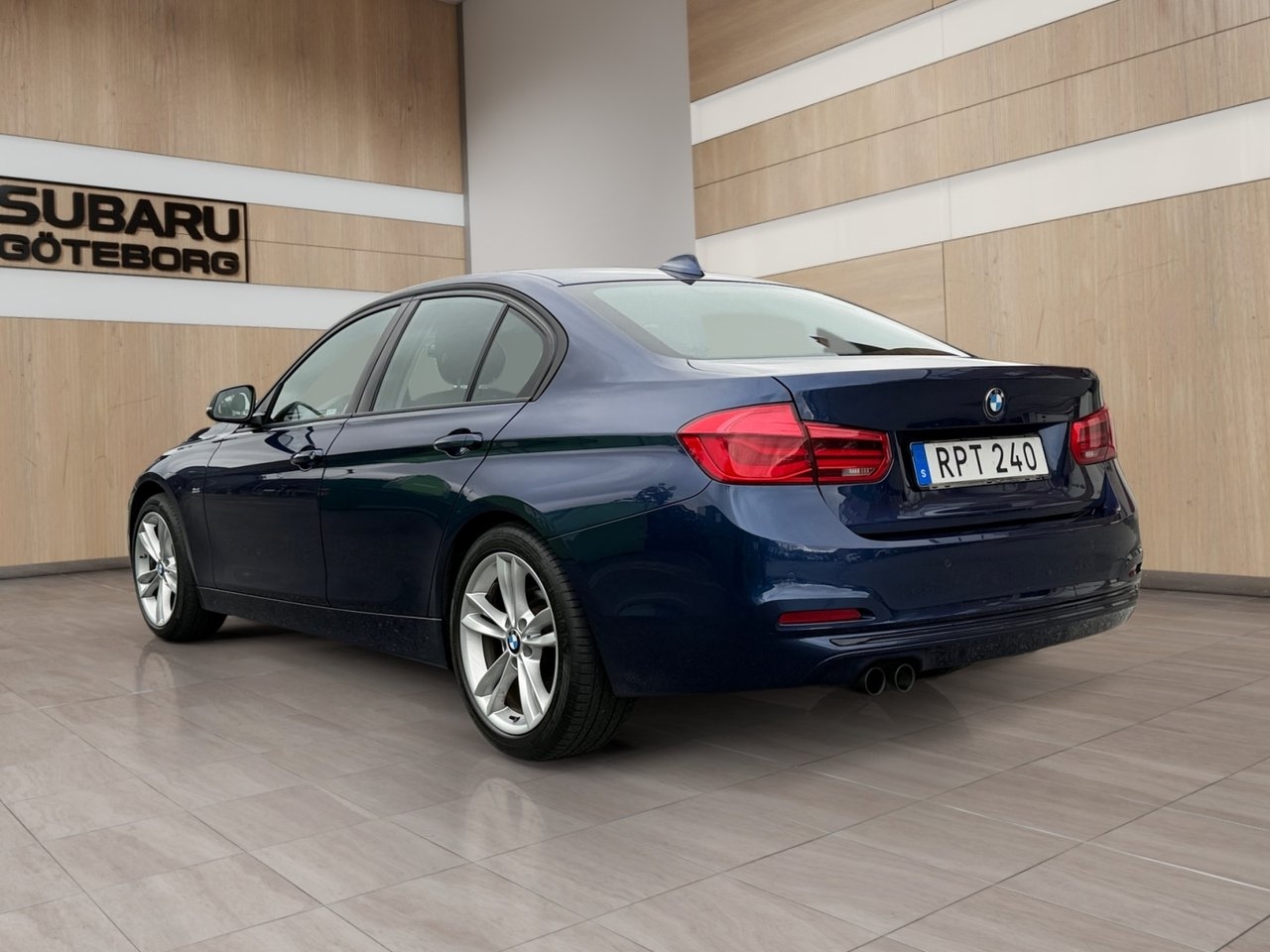 BMW 320 d Sedan Sport Line (190hk) 2018, photo 4/10