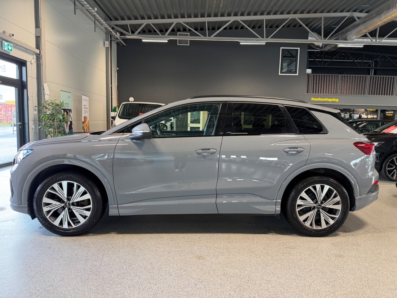 Audi Q4 e-tron Q4 45 e-tron Comfort 2024, bild 6/10