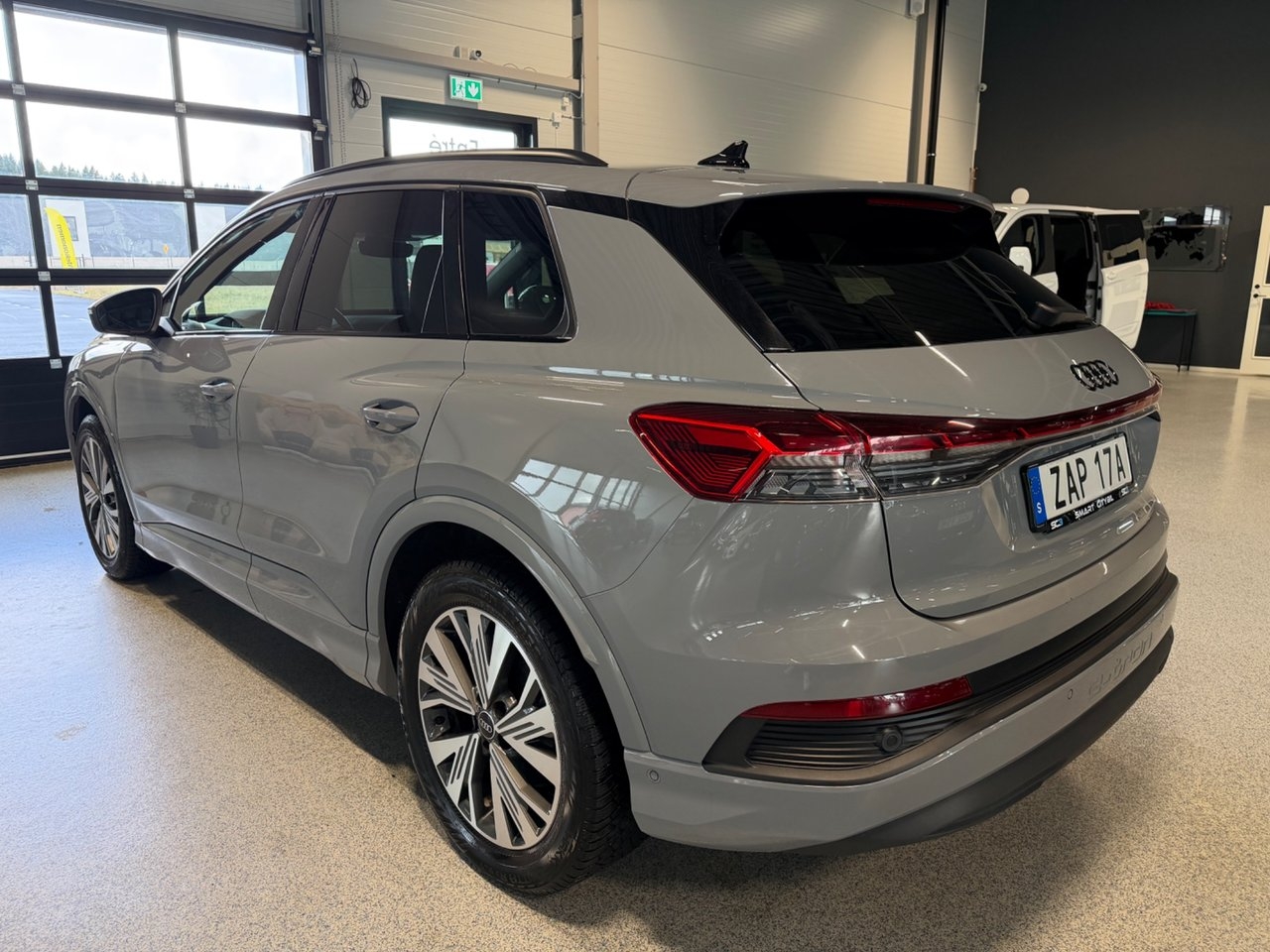 Audi Q4 e-tron Q4 45 e-tron Comfort 2024, bild 5/10