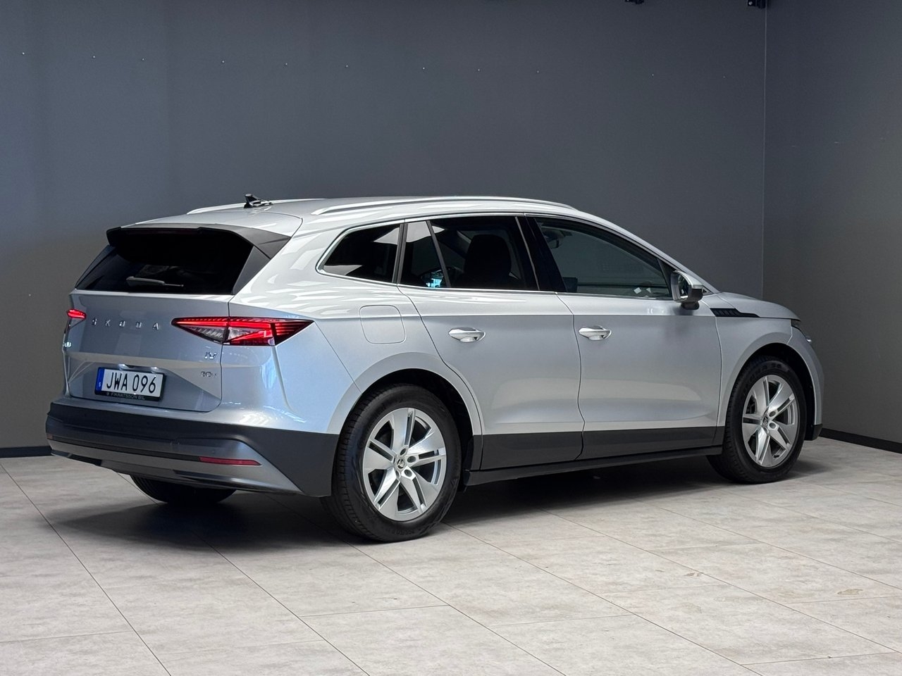 Skoda Enyaq 2023, bild 2/10