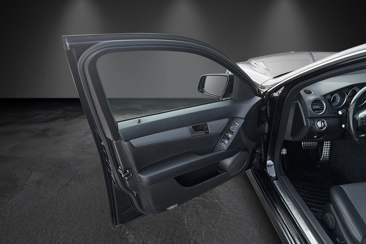Mercedes-Benz C 2013, photo 7/10