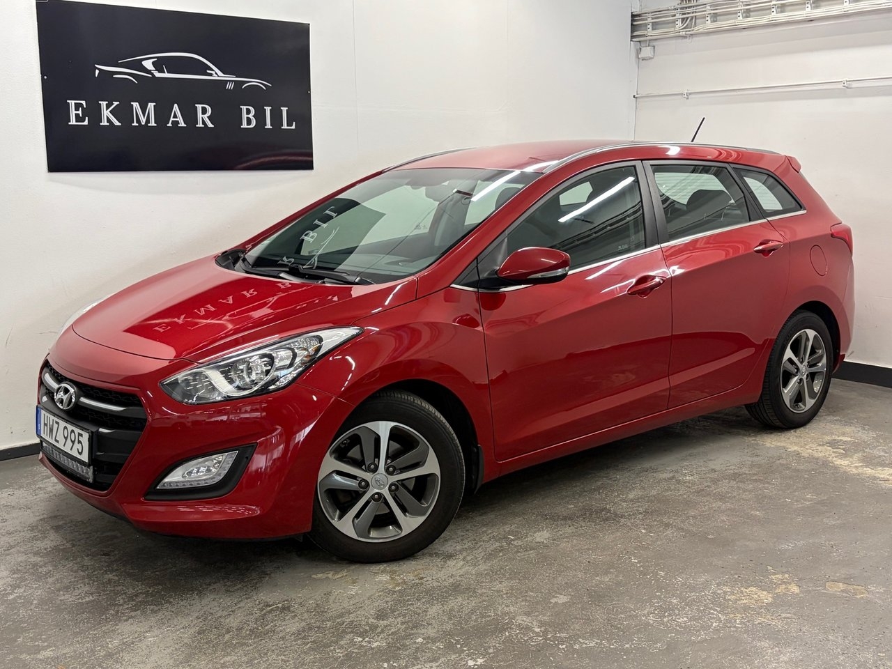 Hyundai i30 Kombi 1.6 CRDi Comfort Eco 2016, bild 2/10