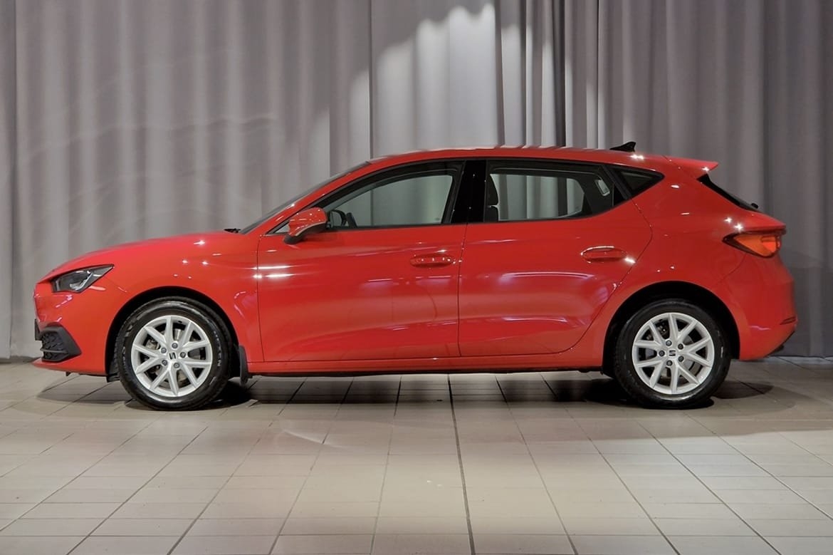 Seat Leon Style 1.0 TSI 2024, kuva 2/10