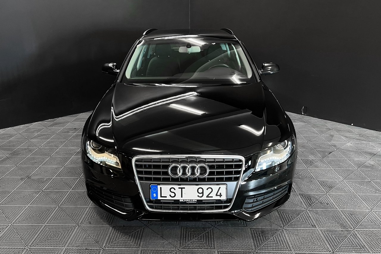 Audi A4 2012, bild 4/10