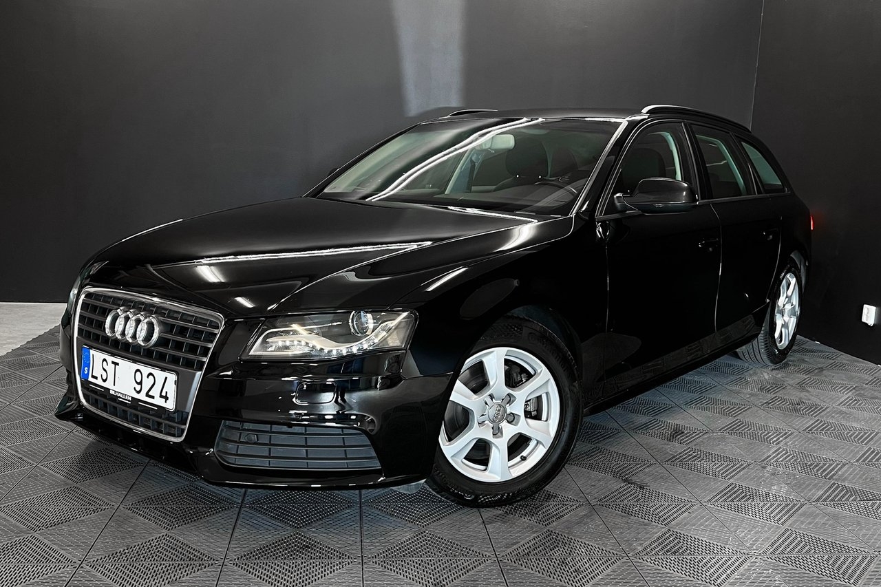 Audi A4 2012, bild 2/10