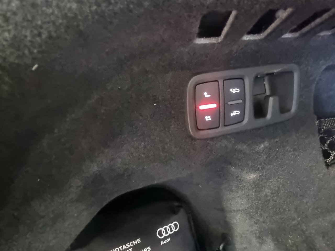 Audi Q8 2019, bild 7/10