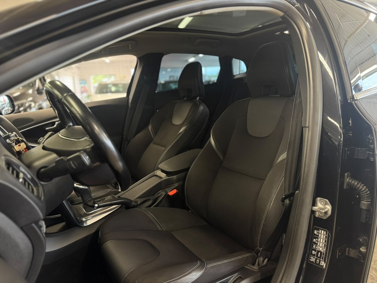Volvo V40 2015, bild 5/10
