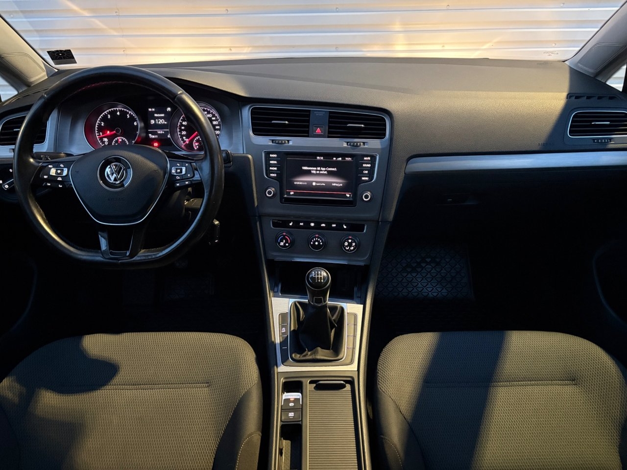 Volkswagen Golf 5-dörrar 1.2 TSI Base 2016, bild 7/10