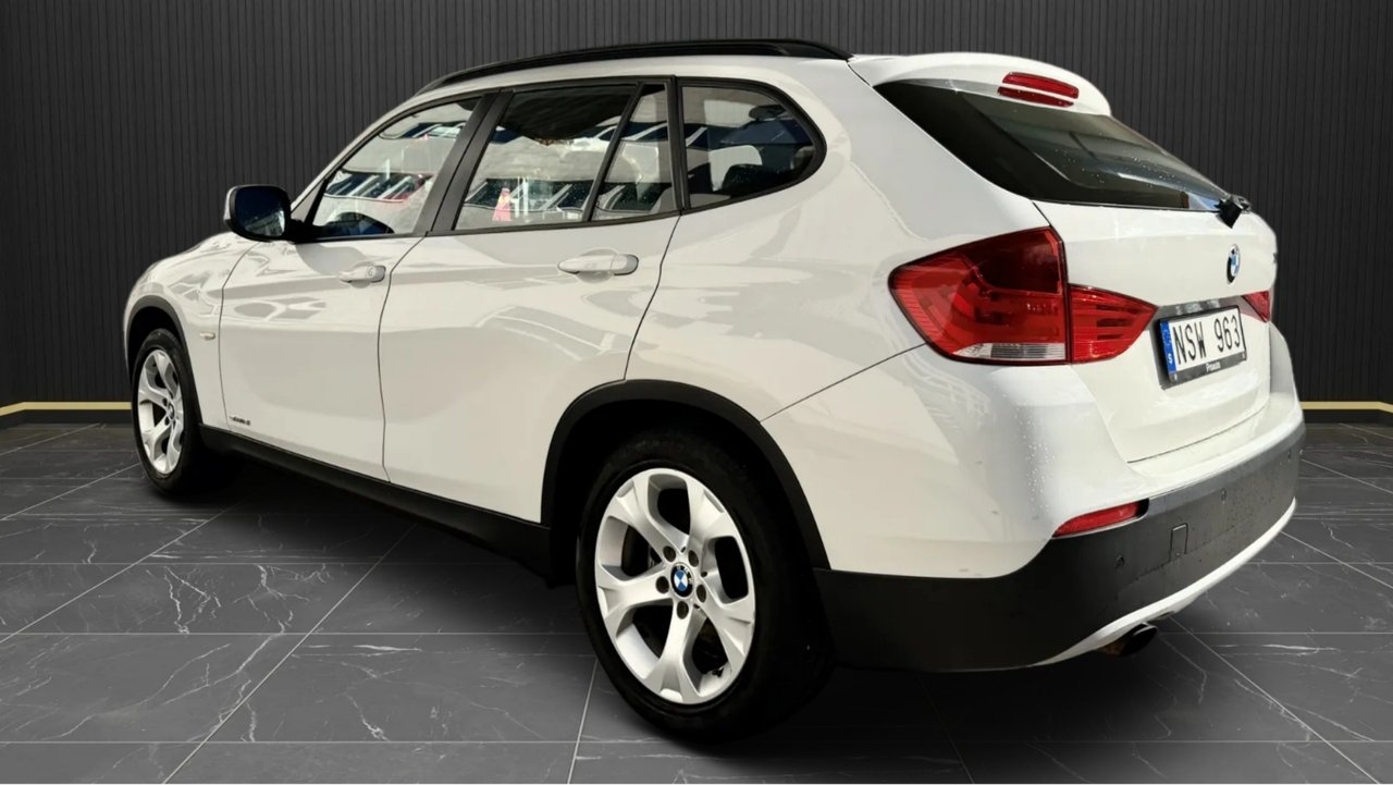 BMW X1 2011, kuva 3/7