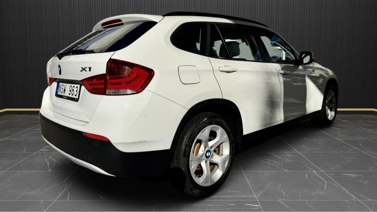 BMW X1 2011, kuva 4/7