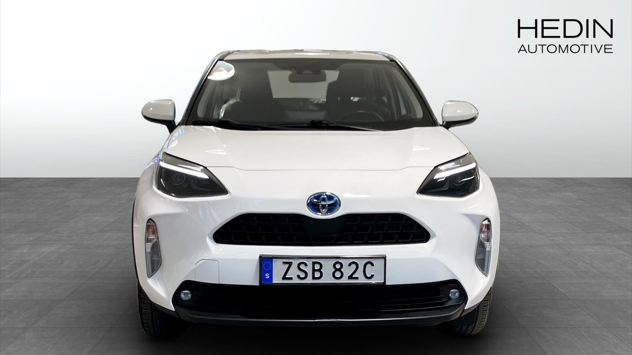 Toyota Yaris Cross Hybrid 2022, photo 7/10