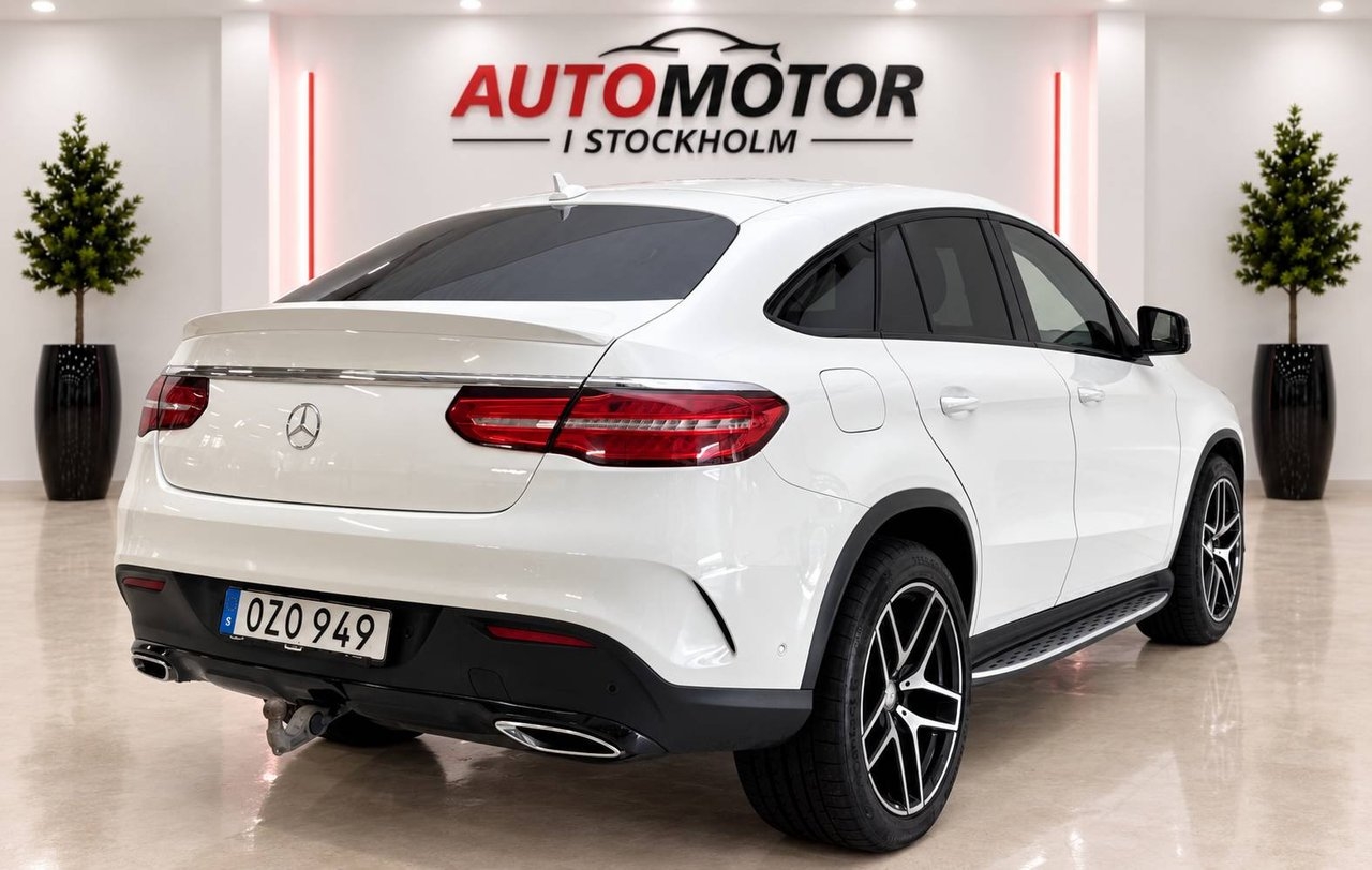 Mercedes-Benz GLE 2016, kuva 3/10