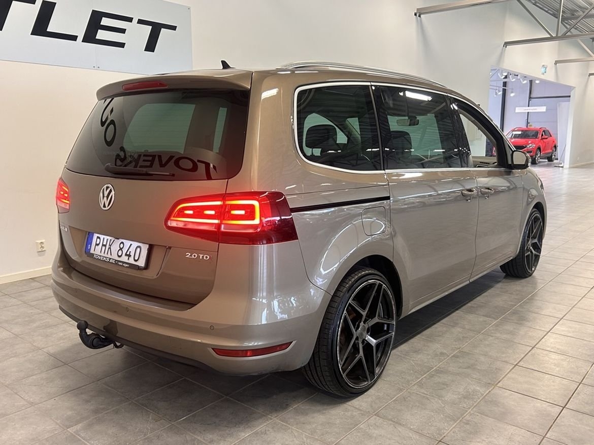 Volkswagen Sharan 2017, photo 4/24
