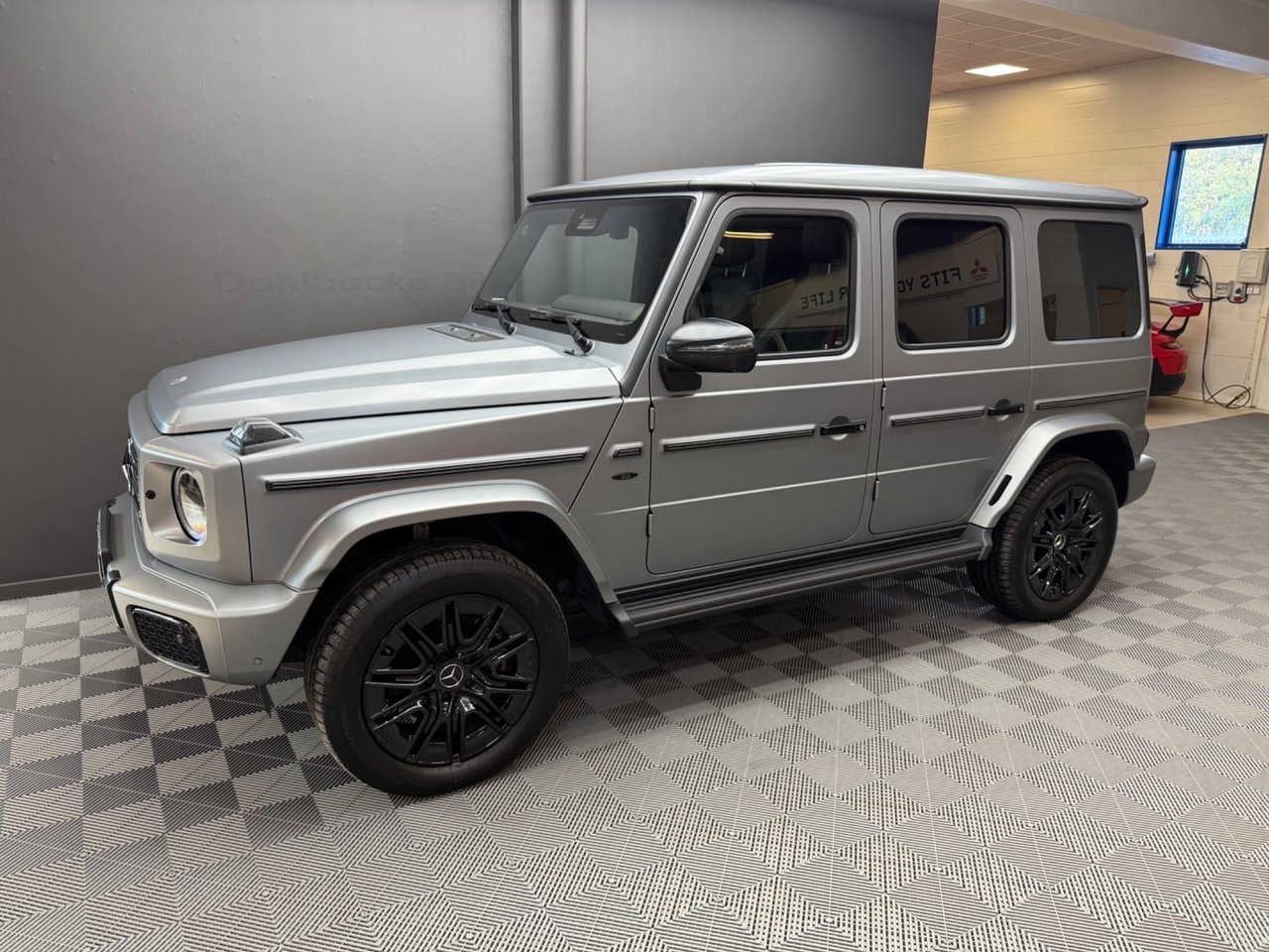 Mercedes-Benz G