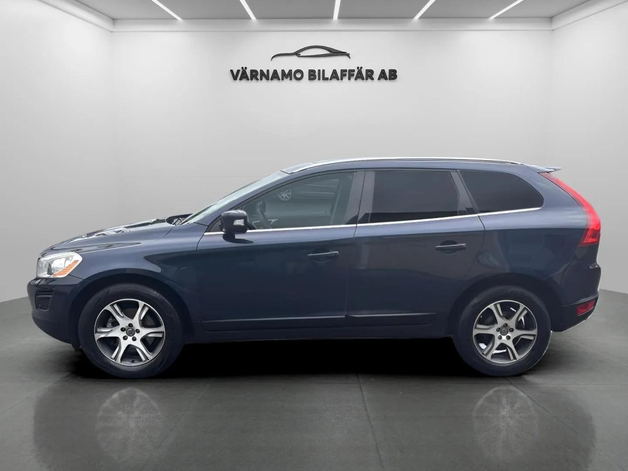 Volvo XC60 D4 AWD 163hk Summum 2013, bild 2/10