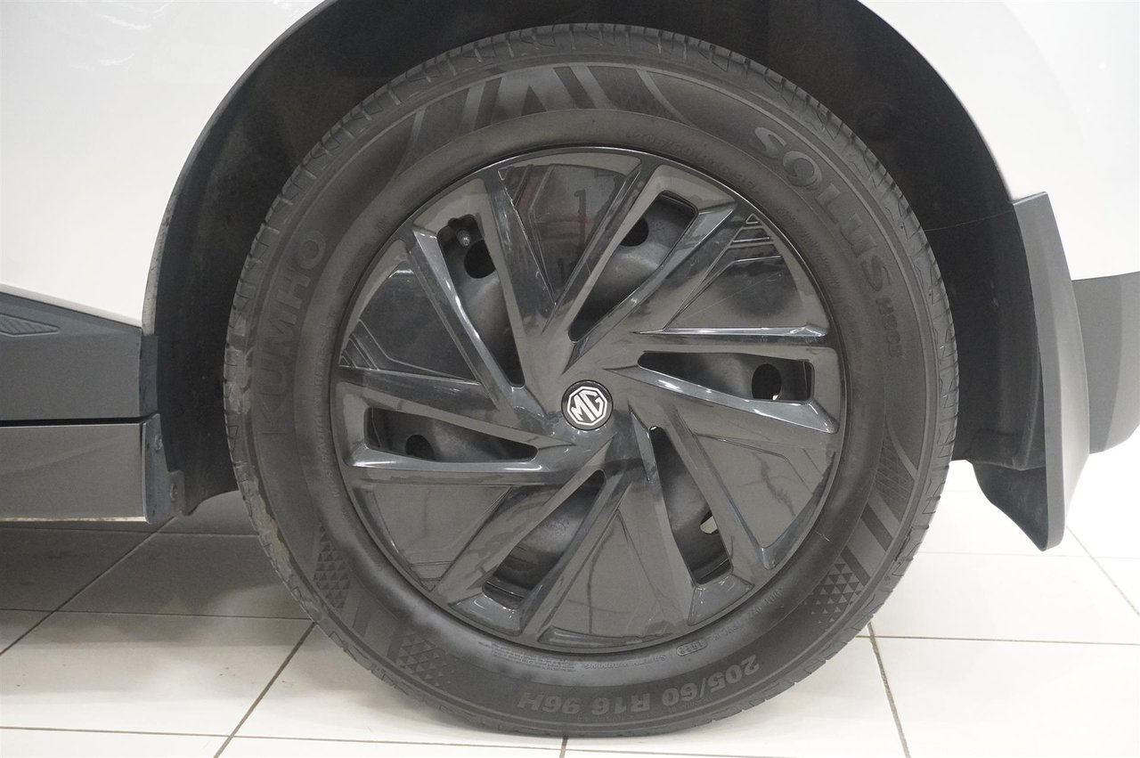 MG MG4 Standard 51kWh 2023, bild 5/10