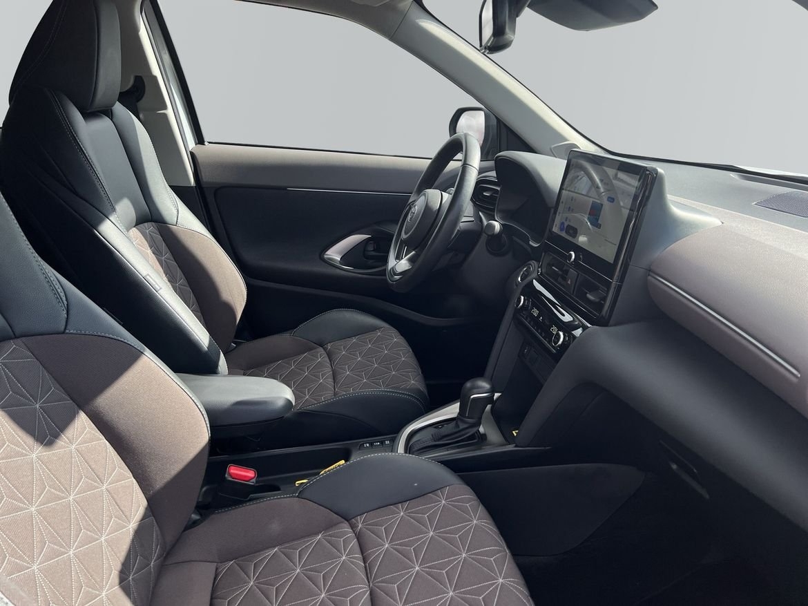Toyota Yaris Cross 2025, bild 6/10