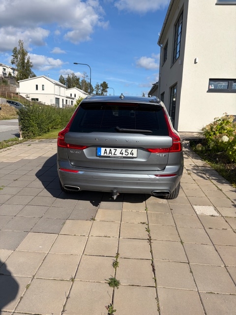 Volvo XC60 T8 Twin Engine AWD Geartronic 2018, bild 2/10
