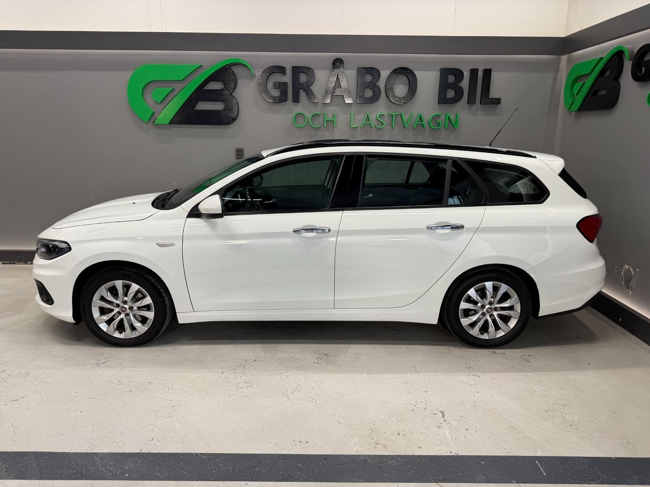 Fiat Tipo 2017, photo 2/10