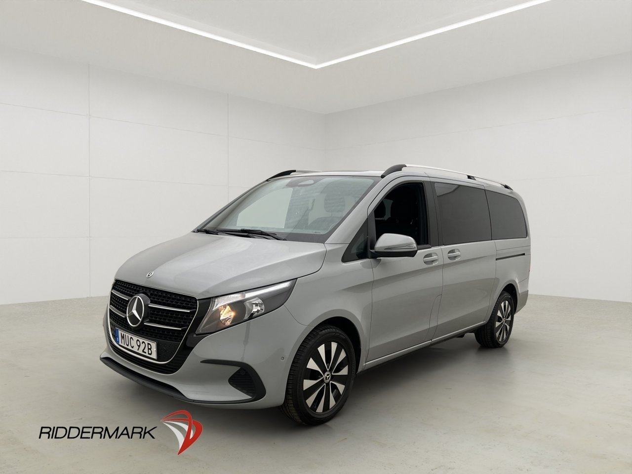 Mercedes-Benz V 2025, bild 3/10