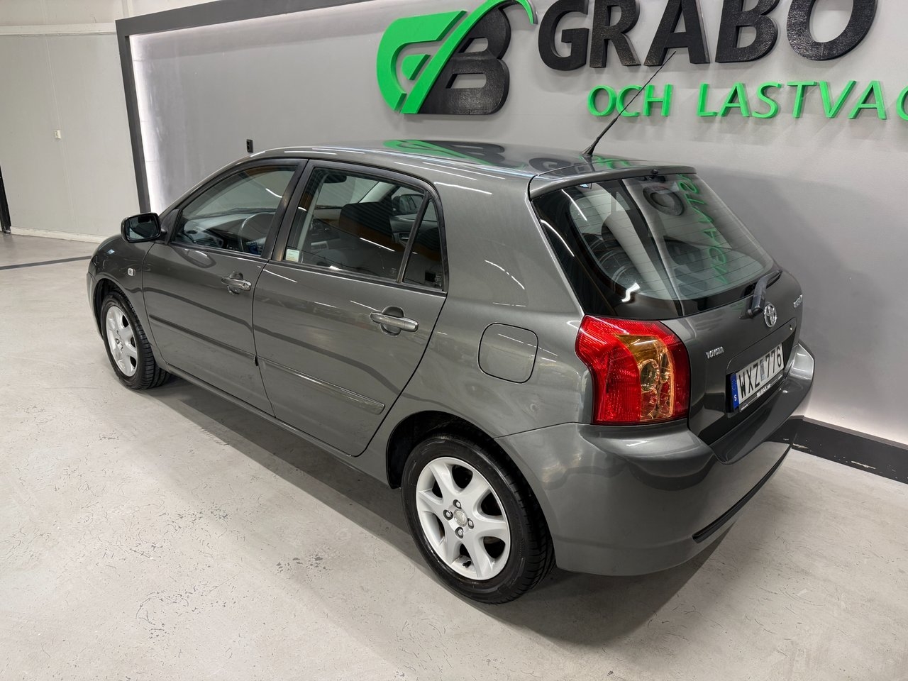 Toyota Corolla 2005, kuva 3/10