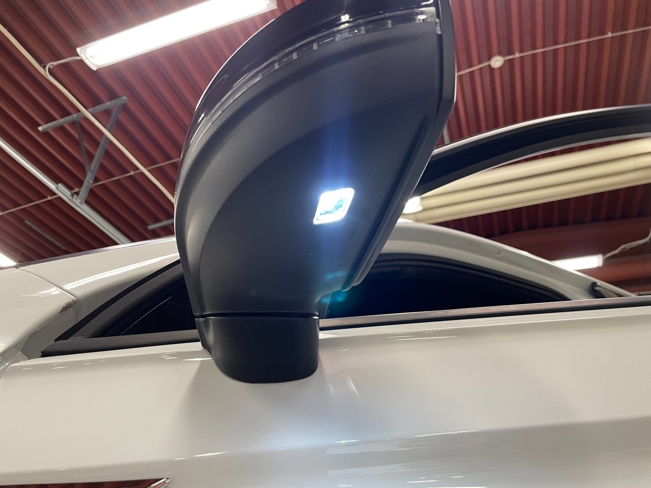 Volkswagen Tiguan 2020, bild 4/9