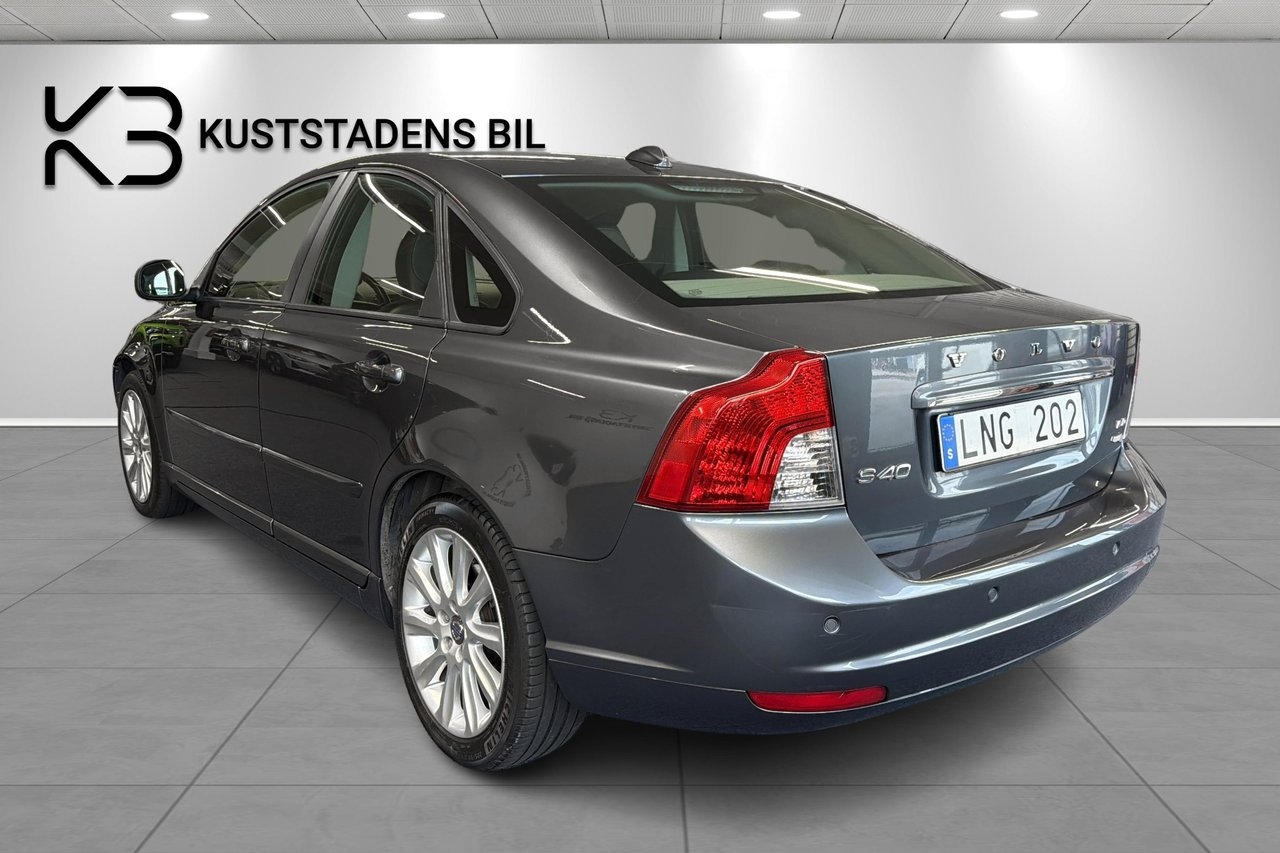 Volvo S40 1.6 D Summum / Skinn / Värmare 2010, bild 5/10
