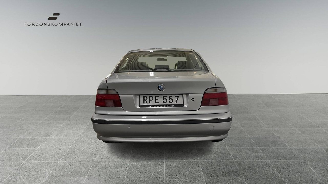 BMW 523 2000, photo 5/10