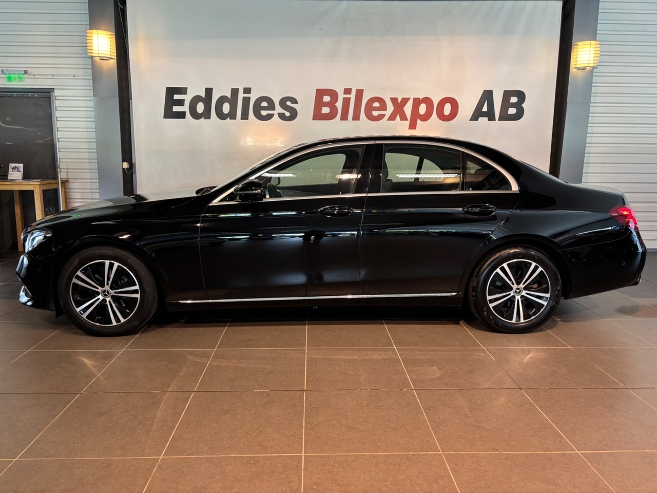 Mercedes-Benz E 2019, bild 2/10