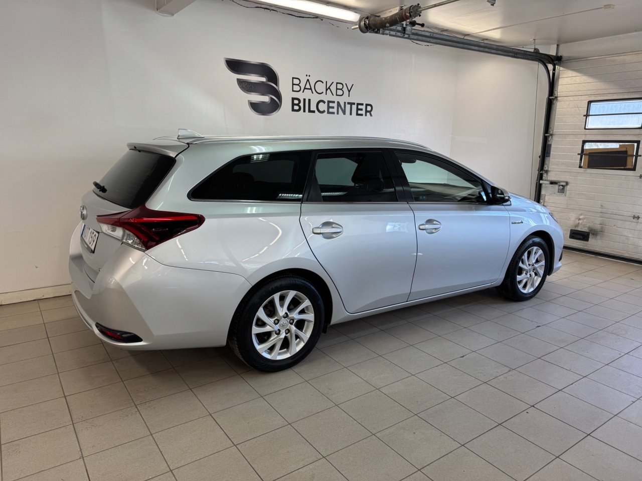 Toyota Auris 2017, bild 5/10