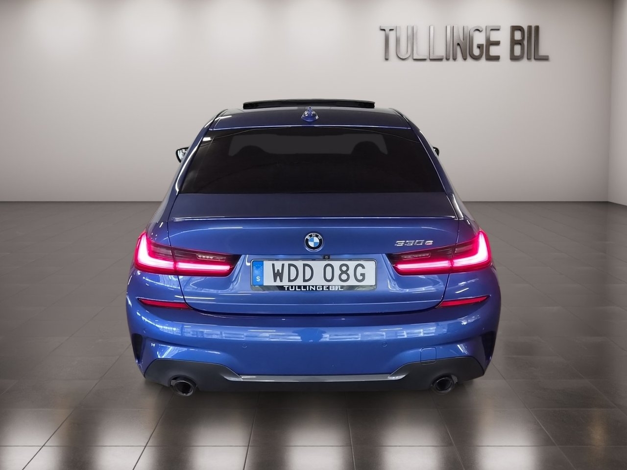 BMW 330 e Sedan M Sport H/K Taklucka 2020, photo 4/10