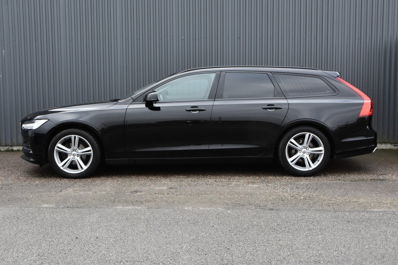 Volvo V90 D3 AWD Geartronic Business 2018, bild 4/10