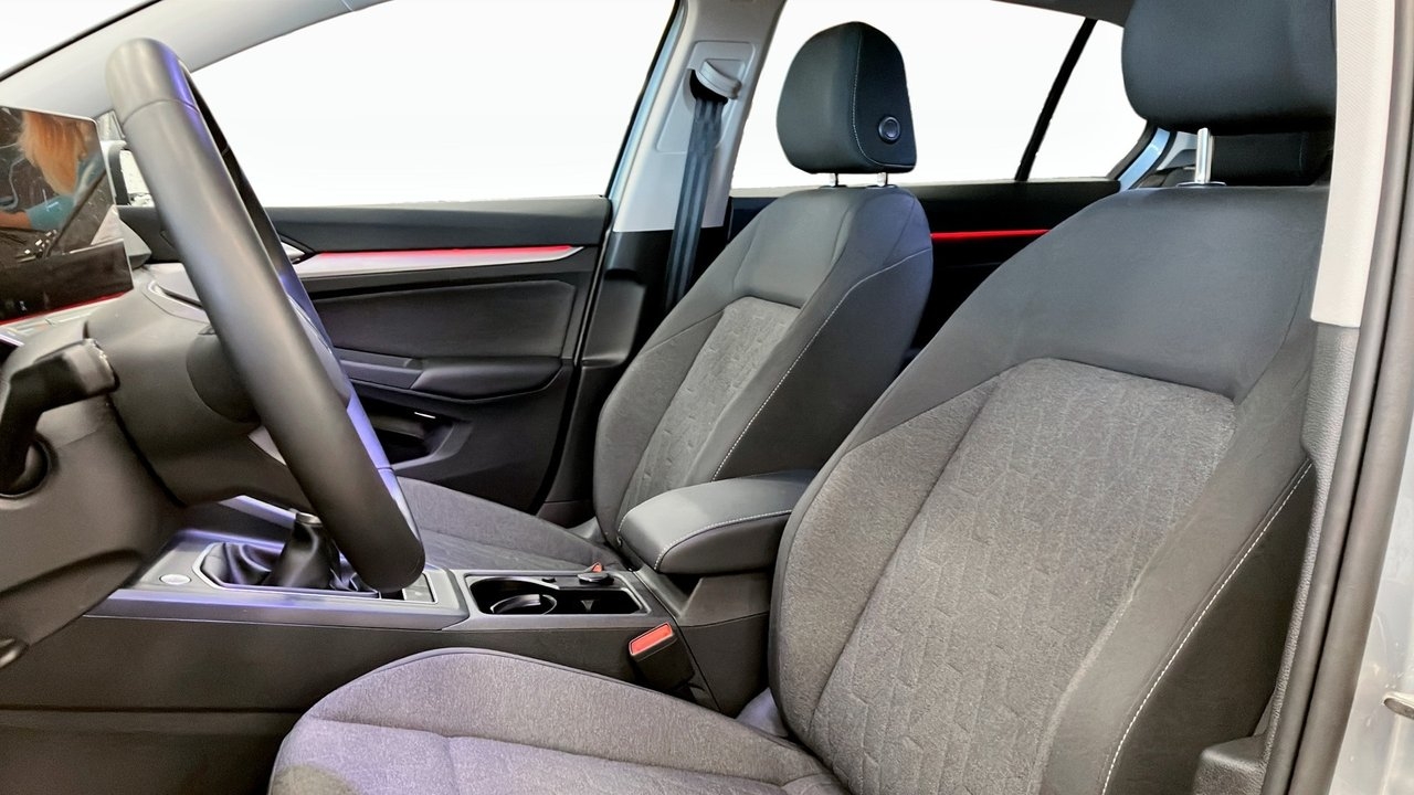 Volkswagen Golf 2025, bild 7/10